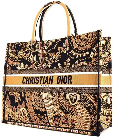 christian dior boutique paris label bag|most popular christian dior bag.